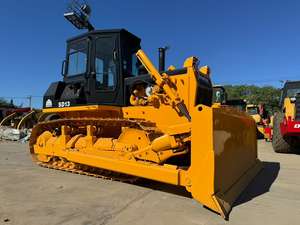 Bulldozer Usado Shantui SD13 SD16 SD22 SD32 Modelo 2023 en Buen Estado, Caja de Cambios con Rodamientos, Capacidad de Empuje de 3.7M3, Potencia de 95.5KW - Product Image 5