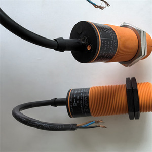 Sensor de Proximidad Capacitivo IFM KI5081 KI-3015-ANKG/NI/6M, Salida NPN NO, Sin Blindaje - Product Image 3