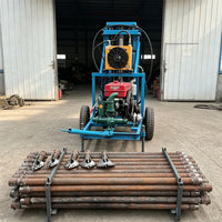 Machine de forage hydraulique sur chenilles portable pour puits d'eau de 200 m de profondeur, haute durabilité, longue durée de vie, petite taille, fournie par la Chine