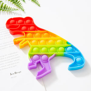 <span class=keywords><strong>Dinosaure</strong></span> sensoriel carré push <span class=keywords><strong>pop</strong></span> itting jouet fidget arc-en-ciel en silicone - Product Image 5