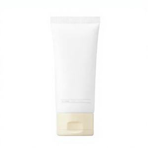 Crème visage Mixs00u Bean SPF 50, texture légère et aérienne, sans effet blanchissant, non collante, acide hyaluronique, végan, tous types de peau, 50 ml - Product Image 3