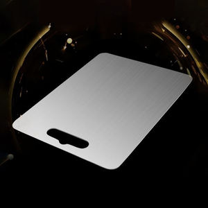 Planche à découper double face de qualité alimentaire 2025, en bois et titane 316, pour viande, fruits, légumes, avec poignée - Product Image 3