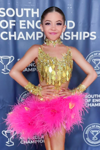 Costume <span class=keywords><strong>de</strong></span> danse latine Vennystyle - Bretelles spaghetti Jupe à plumes en cristal Matériel en spandex/coton Style <span class=keywords><strong>de</strong></span> robes pour filles adultes - Product Image 4