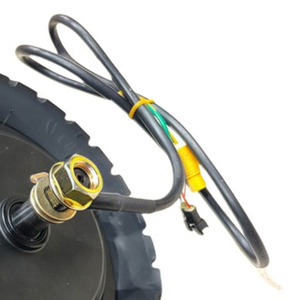 Trottinette Kukirin avec moteur avant 52V, conception optimisée des pneus en caoutchouc, Patinete Noir Chine 9558029107542, Figurine décorative R - Product Image 2