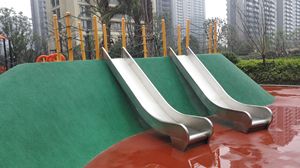 Aangepaste Kleur <span class=keywords><strong>Plastic</strong></span> Glijbaan Voor Kinderen Outdoor Speeltoestellen Voor Tuinen En Openbare Ruimtes - Product Image 3