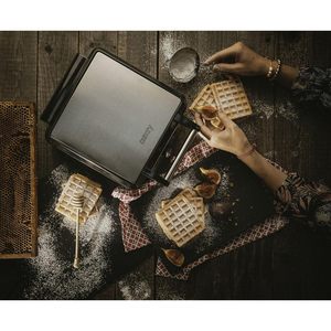 Máquina para hacer gofres belgas Camry de 1500W con superficie antiadherente y control mecánico para 4 gofres - Product Image 6