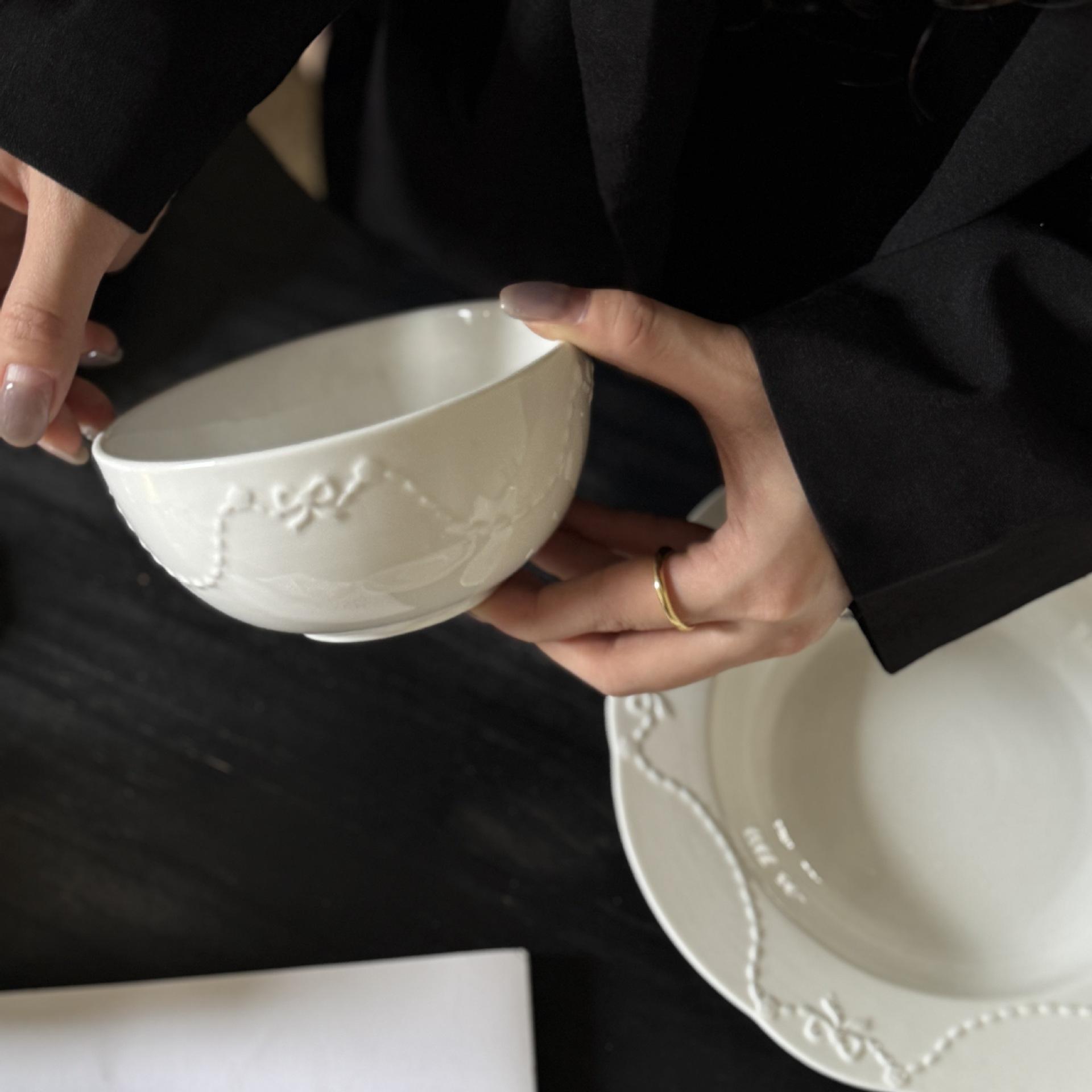 The white bowl of the fugitive princess 12*6.5