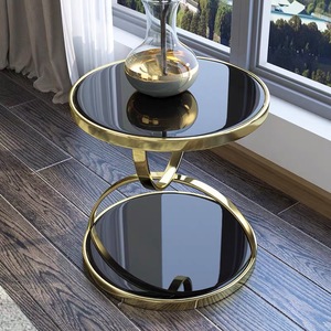Table d'angle moderne en <span class=keywords><strong>verre</strong></span> noir avec miroir <span class=keywords><strong>et</strong></span> deux cadres en métal doré en acier inoxydable élégants <span class=keywords><strong>et</strong></span> simples en bas - Product Image 3