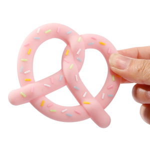 Anneau de dentition et bracelet en silicone de qualité alimentaire, mignon, anti-sucette, jouet bouillable pour nouveau-nés - Product Image 3