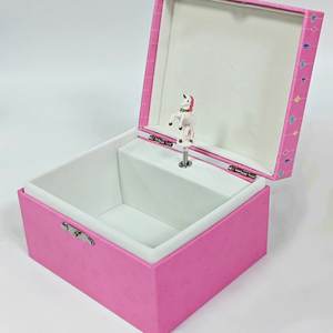 Caja de música de joyería de bailarina hecha a mano rosa para niñas bonitas personalizadas - Product Image 1