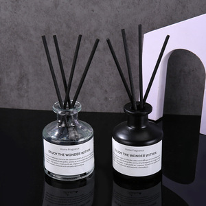 Elegante Difusor de Aromaterapia de Ratán con Aceite Esencial, Botella Decorativa para Interiores, Regalo, Ambientador - Product Image 1