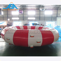 Barco inflable de discoteca, juguete de agua giratorio divertido para entretenimiento acuático