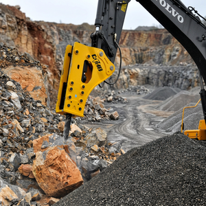 Martillo Hidráulico para Excavadoras de 67 Toneladas con Bomba y Motor - Accesorio para Demolición y Trituración de Roca - Product Image 3