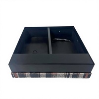 Boîte cadeau carrée en carton rigide biodégradable avec impression quadrichromie personnalisable pour l'emballage de foulards festifs