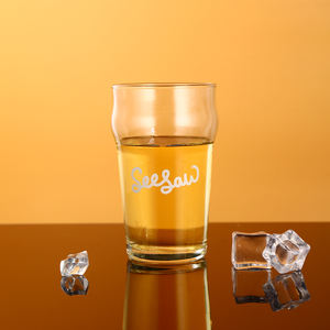 Forme de corps féminin personnalisé double paroi bouteille verres drôle givré canette de bière <span class=keywords><strong>Hoegaarden</strong></span> <span class=keywords><strong>verre</strong></span> tasse remplissage capsulage machine cristal - Product Image 2