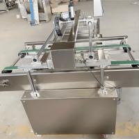 Machine de brossage d'oeufs de boulangerie d'équipement de revêtement liquide d'oeufs de 220V à vendre la machine de brossage liquide d'oeufs avec l'épandeur