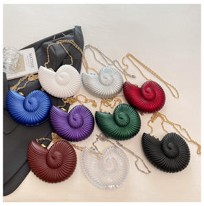 Toptan çanta yeni tasarım benzersiz moda zincir Crossbody çanta akrilik kabuk kabuklu şekilli çanta kadınlar için - Product Image 1