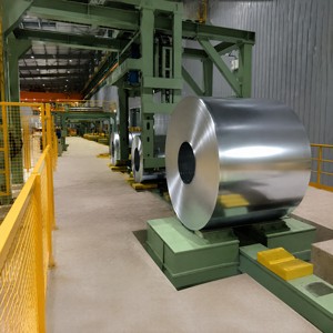 Machine de cerclage semi-automatique pour bobines d'acier, orientée vers l'atelier, avec système de bras oscillant réglable pour l'emballage de métaux lourds - Product Image 5