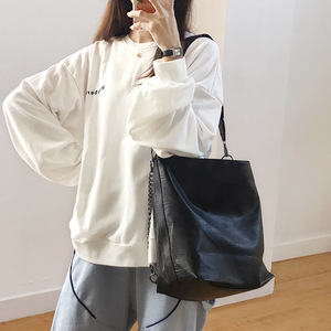 Bolso de Hombro Grande para Mujer, Color Negro, Estilo Minimalista, Correa de Cadena, Cierre de Cremallera, Uso Diario, Gran Capacidad, Bolso Bandolera - Product Image 3