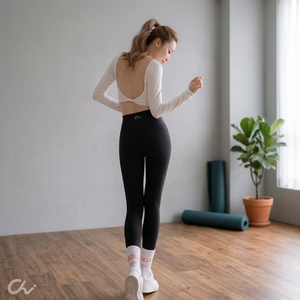 Taiwan a fabriqué des collants OEM ODM en nylon noir à séchage rapide Offre Spéciale les filles - Product Image 1
