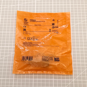 เซ็นเซอร์สำหรับระบบอัตโนมัติในอุตสาหกรรมรุ่น IGR200 IGK3006BBPKG/AM/SC/US-104รหัสสินค้า4021179235235มีสินค้าในคลังสินค้า PLC - Product Image 1