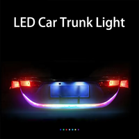 Werksseitig Anpassbare Dynamische RGB LED-Lichtleiste für Auto-Heckklappe Rückfahrwarnung Brems- und Blinklicht Neuzustand
