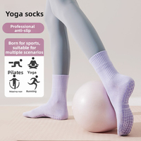Calcetines Deportivos de Yoga y Pilates JSTAR Personalizados con Bordado, MOQ Bajo, Premium, Antideslizantes, de Algodón con Agarre para Mujer