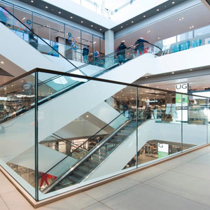 Tùy chỉnh thiết kế ban công boong trang trí nội thất U Glass kênh ban công Tempered Glass lan can lan can - Product Image 4