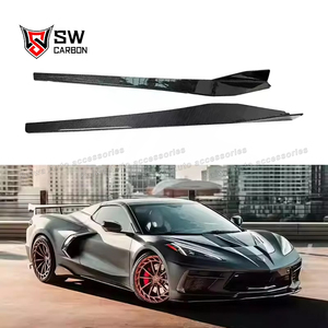 <span class=keywords><strong>2020</strong></span>-IN pour Chevrolet Corvette C8 – Jupes latérales en fibre de carbone sèche, garnitures de bas de caisse, séparateurs et ailerons – État neuf - Product Image 1