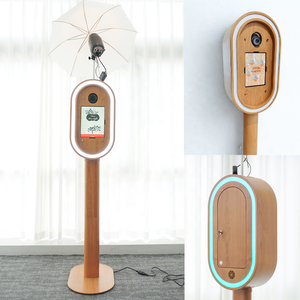 Cabina de Fotos Premium para Bodas, Color Madera, para iPad y DSLR, con Luz RGB y Estuche de Transporte - Product Image 1