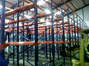 Drive in <span class=keywords><strong>Rack</strong></span>, estante de almacenamiento de acero, estantes de almacenamiento de almacén de metal, unidades de estantería, estante miniso de andamio de metal - Product Image 2