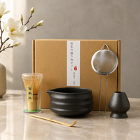 Ensemble classique de fouet à matcha en céramique et bambou avec bol et support, tamis, accessoires traditionnels pour le thé