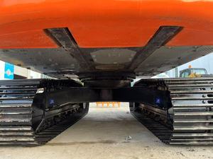 Pelleteuse d'occasion Hitachi ZX200 de 20 tonnes avec moteur d'origine - Product Image 3