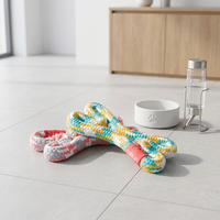 Vente en gros de jouets sonores de sécurité pour chiens et chiots, de différentes formes, mignons, à porter sur la ceinture, jouets interactifs pour chats, fournitures pour animaux de compagnie, tapis de couchage OEM