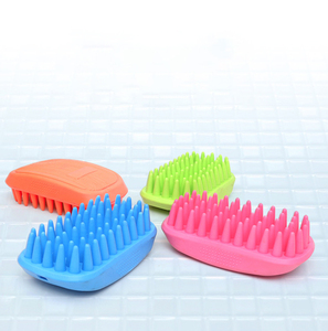 Brosse de Douche Populaire pour Animaux de Compagnie en TPE, Brosse de Massage Douce pour Chiens, Brosse de Nettoyage des Poils Flottants, Brosse de Beauté - Product Image 3