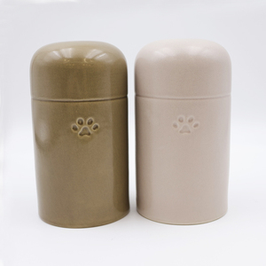 <span class=keywords><strong>Pet</strong></span> özel benzersiz keepfor için OEM toptan el yapımı <span class=keywords><strong>urns</strong></span> mini seramik kedi ayak izi kremasyon urn - Product Image 5