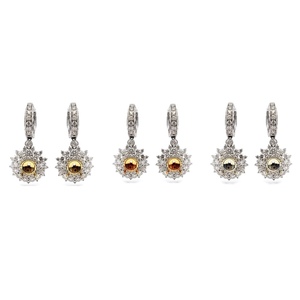 Magnifiques boucles d'oreilles créoles semi-montées en or blanc 18 carats avec diamants brillants taille brillant de haute qualité, sertis sur 4 griffes, style vintage, cadeau pour femme - Product Image 4