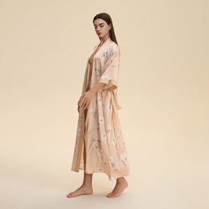 Pigiama Lussuoso in Raso Floreale Stile Europeo-Americano, <span class=keywords><strong>Taglie</strong></span> <span class=keywords><strong>Forti</strong></span>, Camicia <span class=keywords><strong>da</strong></span> <span class=keywords><strong>Notte</strong></span> Lunga a <span class=keywords><strong>Maniche</strong></span> <span class=keywords><strong>Lunghe</strong></span> per Donna, Primavera/Autunno - Product Image 2