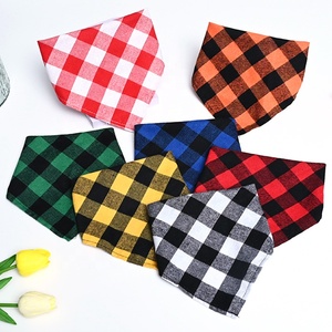 عصابات كلاسيكية منقوشة من الترتان للكلاب من القطن الناعم للحيوانات الأليفة ملحق الرقبة مريلة تزيين متوفرة في 4 أحجام للصيف والشتاء - Product Image 5