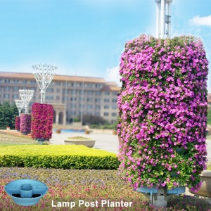Lampadaire, poteau lumineux, pot de fleurs, jardin vertical, poteau de lampe, jardinière - Product Image 1