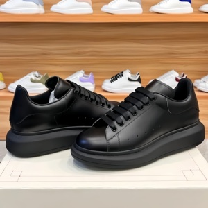 Chaussures blanches de marque à la mode en gros, luxueuses et haut de gamme, chaussures de marche à semelles épaisses, semelles extérieures en cuir véritable et en caoutchouc - Product Image 4