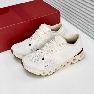 Nuevas Zapatillas Deportivas Cloud X 4 Series Ligeras, Transpirables, Amortiguadoras y Resistentes al Desgaste, Color Beige, para Correr a Diario, para Hombre y Mujer - Product Image 1