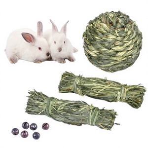 Juguete Ecológico de Heno Timothy para Conejos, Bola de Hierba Natural, Duradera, para Masticar y Limpiar los Dientes, para Uso en Exteriores - Product Image 3
