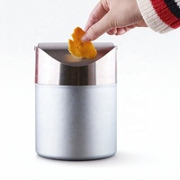 Poubelle de toilette compacte en acier inoxydable avec couvercle basculant pour bureau ou table – Design élégant et moderne