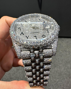 นาฬิกาหรูหราแบบกำหนดเอง Iced Hip Hop VVS Moissanite ทองคำขาวประดับเพชร ระบบควอตซ์ สายโลหะผสม แฟชั่นธุรกิจ - Product Image 3