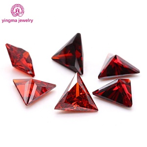 Yingma Chất Lượng Tốt 3*3 Mm-10 * 10Mm Tốt Nhất Loose Stones Garnet Màu Nhân Tạo CZ Zircon Tam Giác Hình Dạng Cubic Zirconia - Product Image 1