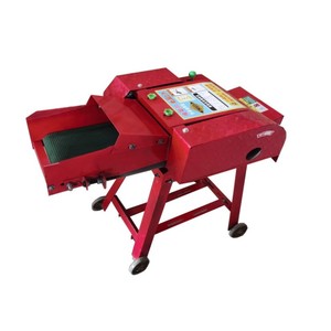 Mini-hacheuse polyvalente pour aliments du bétail, machine de traitement du fourrage diesel - Product Image 1