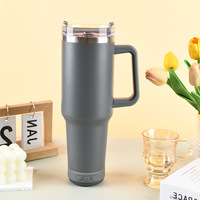 2024 nueva llegada 40OZ vaso de acero inoxidable de doble pared botella de agua con aislamiento térmico con altavoz Bluetooth tipo C Logo