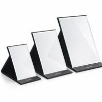 Miroir de maquillage pliable portable en cuir PU à une face avec support réglable pour le bureau, les voyages, les cosmétiques ou la coiffeuse