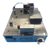 Plaque de fixation multi-trous en alliage d'aluminium sur mesure avec design à rainures escalonées pour applications de machines-outils CNC